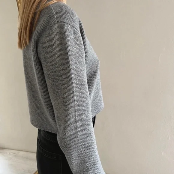 Sweater - Picture 2 of 2